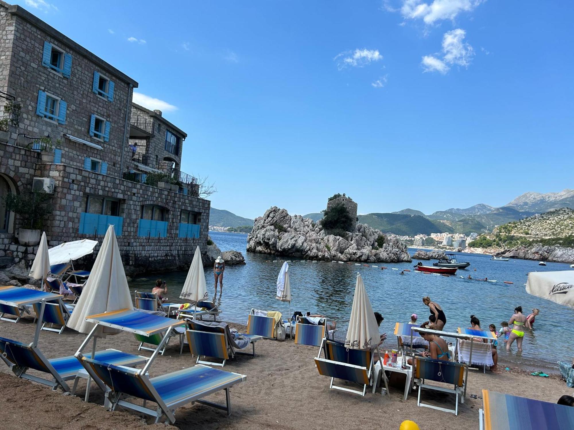 Olive Przno 1 - Patio - Two Parking Spots Budva