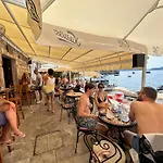Villa Olive Przno 1 - Patio - Two Parking Spots