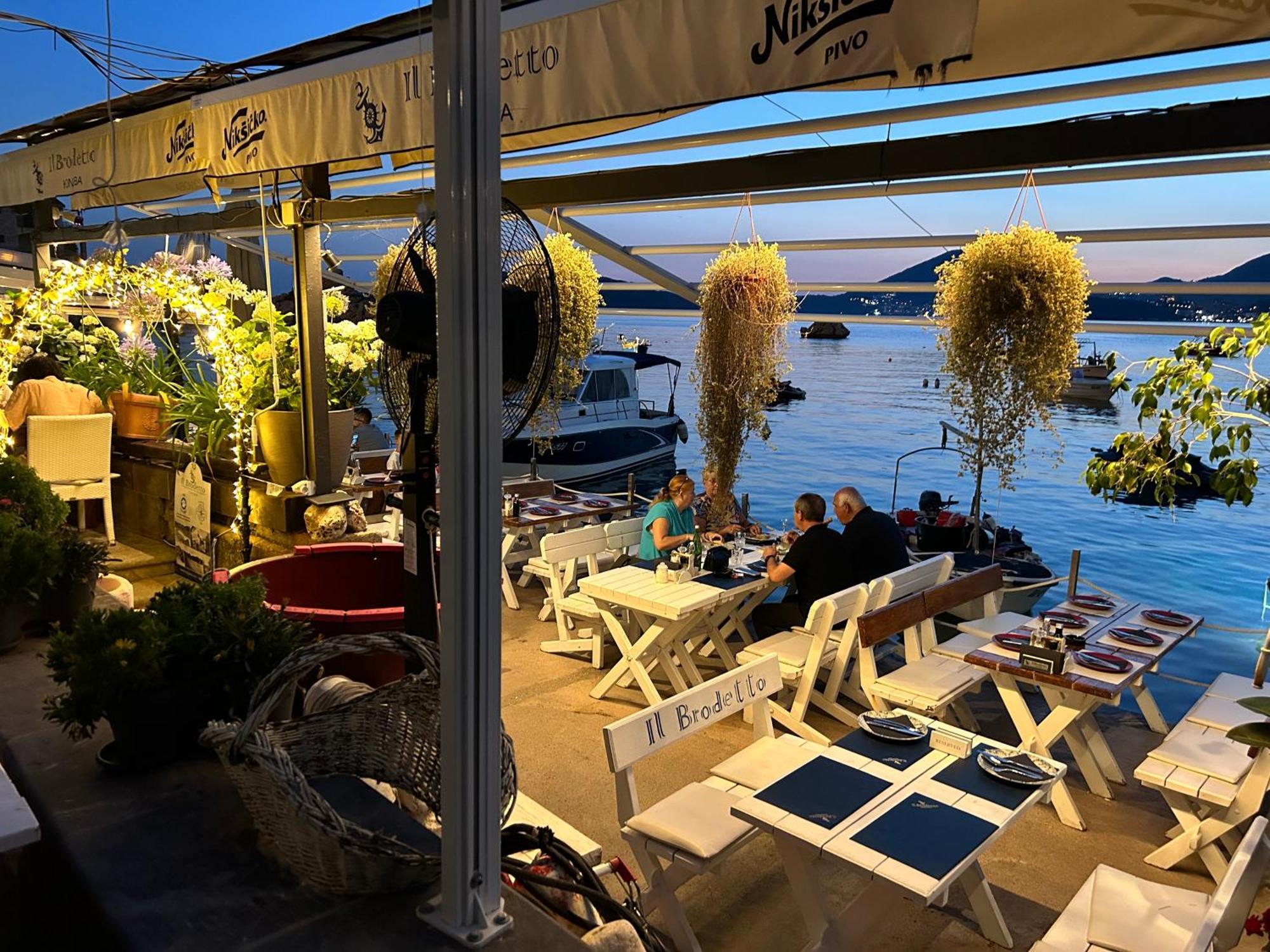 Apartment Olive Przno 1 - Patio - Two Parking Spots Budva