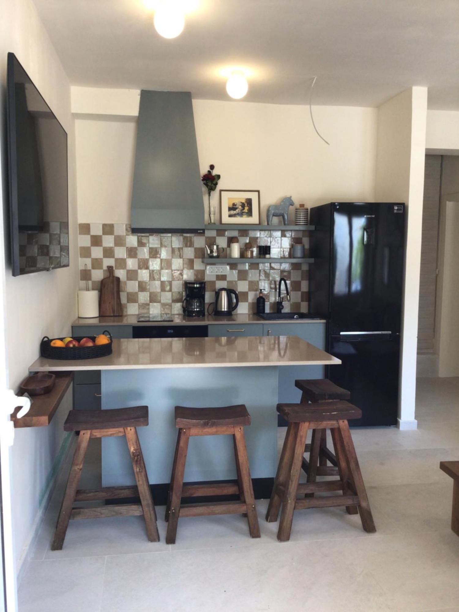 Olive Przno - Peaceful Private Patio - 2 Bedroom - 2 Parking Spots Lägenhet Budva